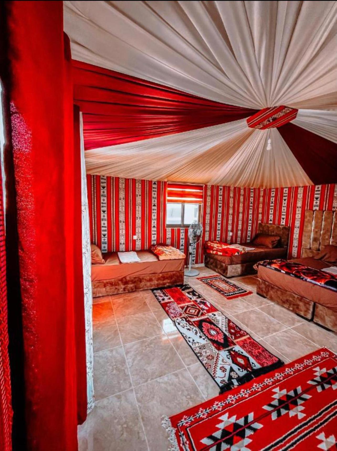 Rum Magic Luxury Camp وادي رم المظهر الخارجي الصورة